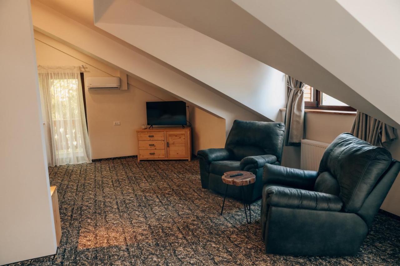 Popasul Domnesc- Resort& Spa- Voronet Vue Luaran gambar
